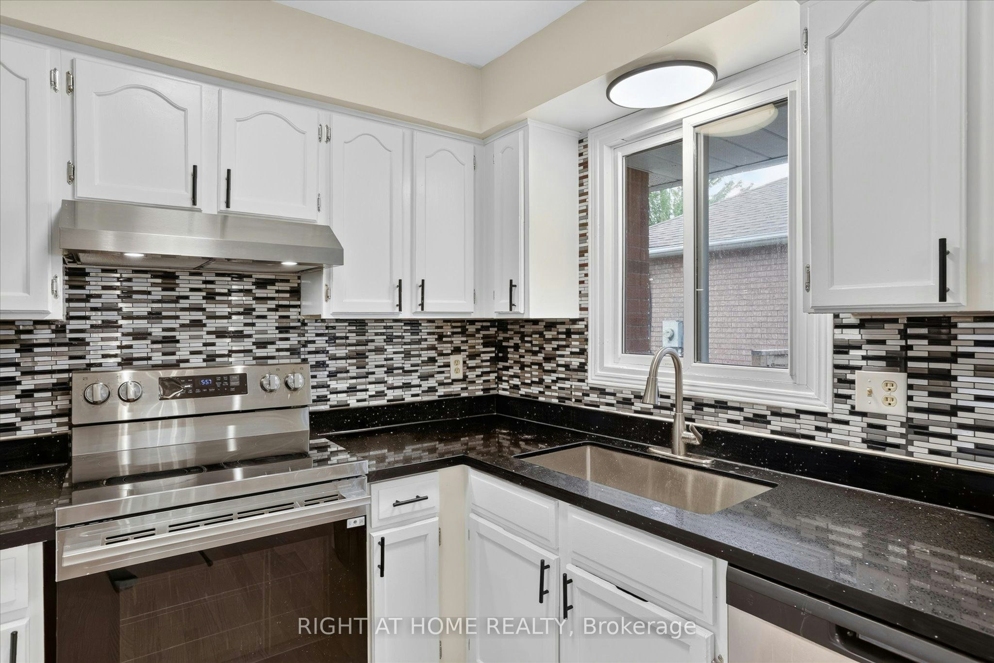1533 Wildlark Drive, Peterborough, ON, K9K 1X1 - 25