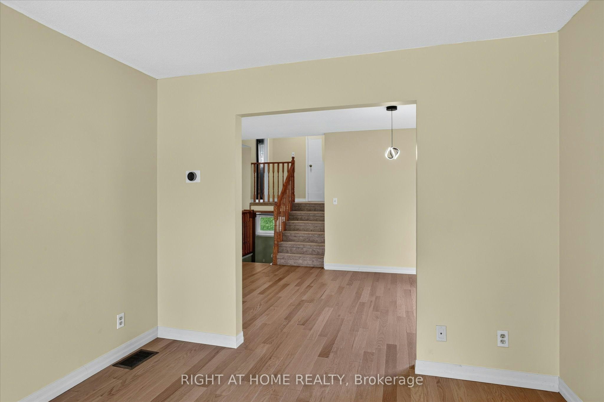 1533 Wildlark Drive, Peterborough, ON, K9K 1X1 - 10