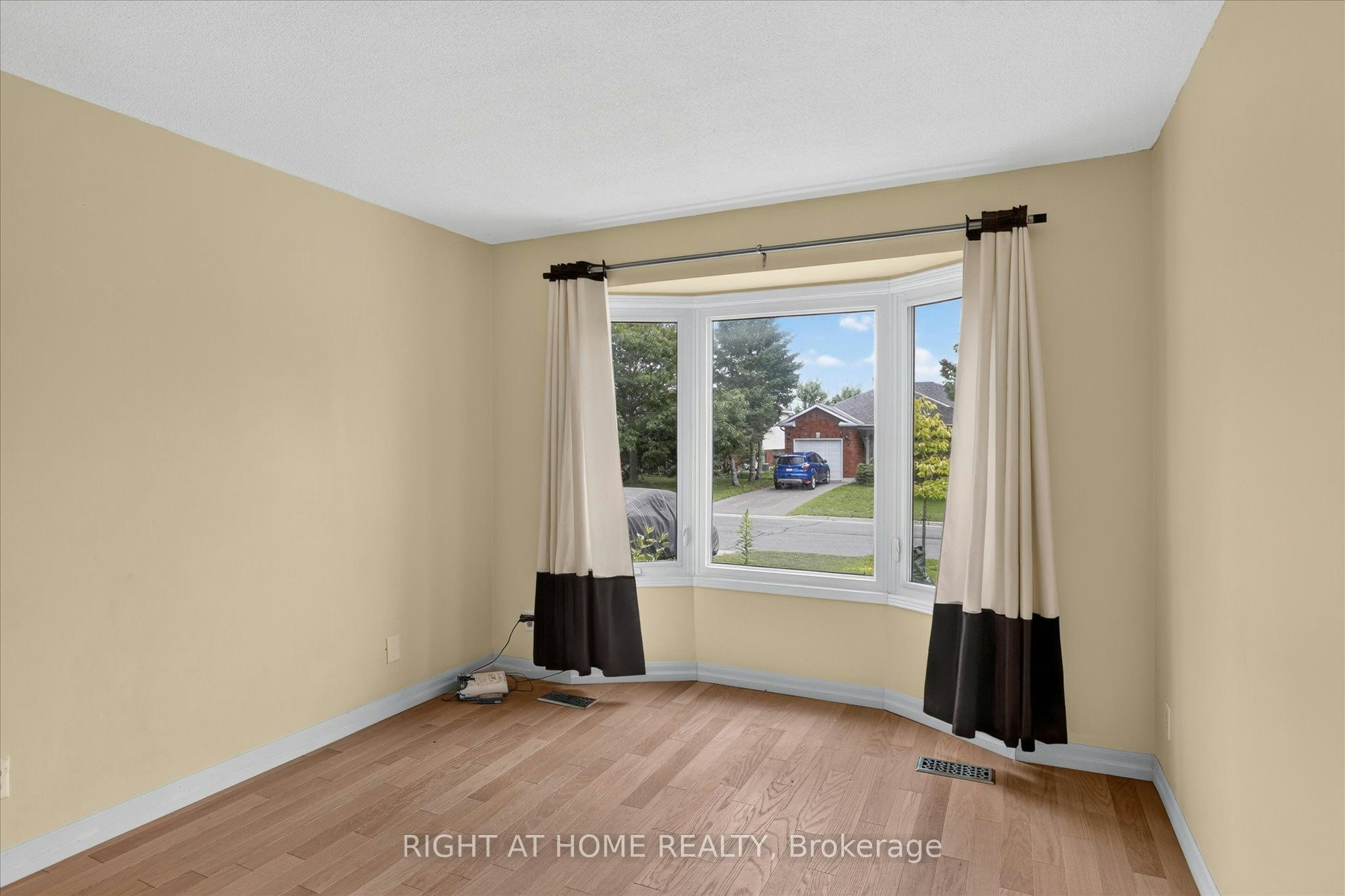 1533 Wildlark Drive, Peterborough, ON, K9K 1X1 - 7