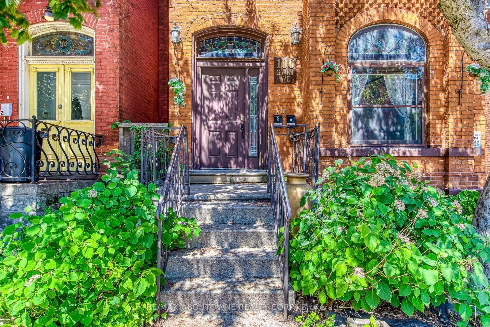 #2-100 Grant Avenue, Hamilton, ON, L8N 2X7 - 2