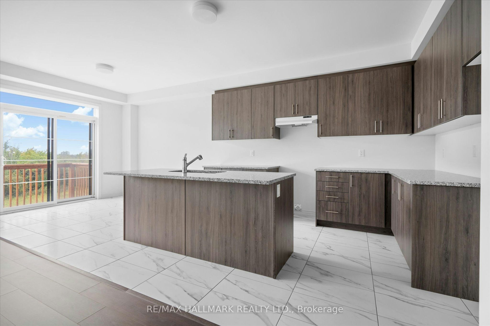 460 Trevor Street, Cobourg, ON, K9A 4J5 - 14