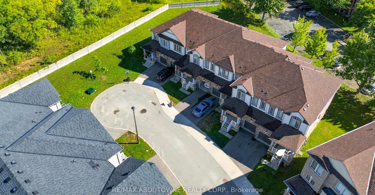 10-420 Linden Drive, Cambridge, ON, N3H 0C2 - 2