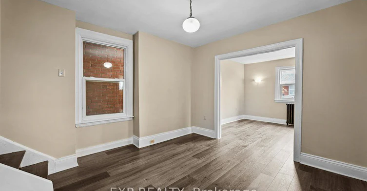 54 Frederick Avenue, Hamilton, ON, L8H 4K4 - 6