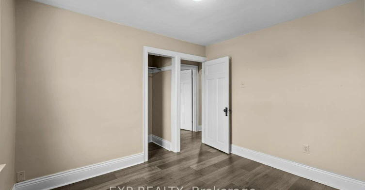 54 Frederick Avenue, Hamilton, ON, L8H 4K4 - 12