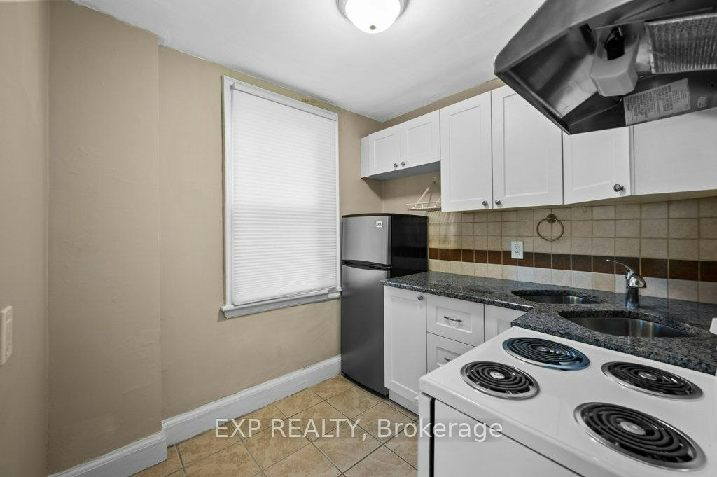 1-128 Britannia Avenue, Hamilton, ON, L8H 4K4 - 4
