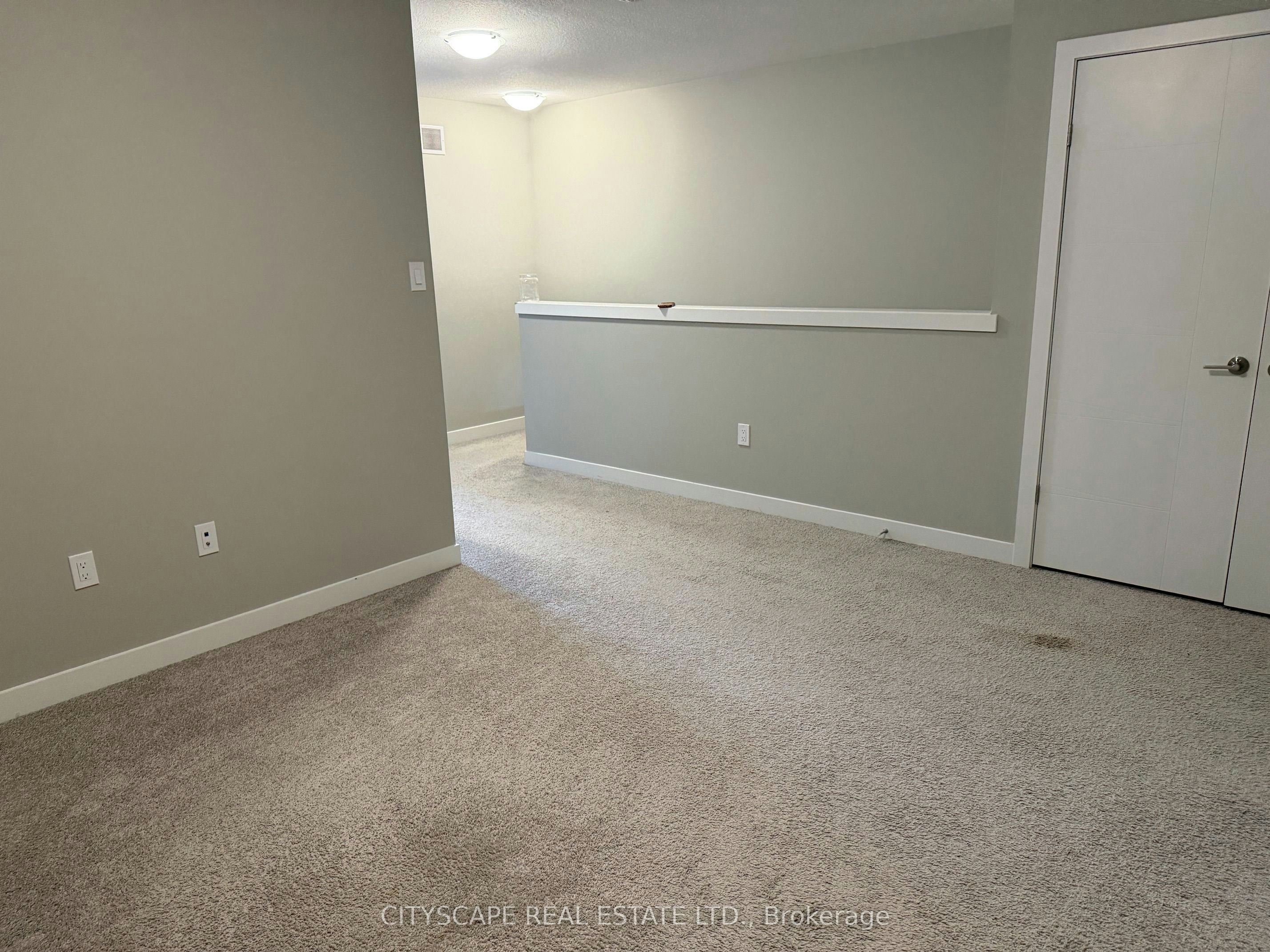 908 Robert Ferrie Drive, Kitchener, ON, N2R 0P2 - 17