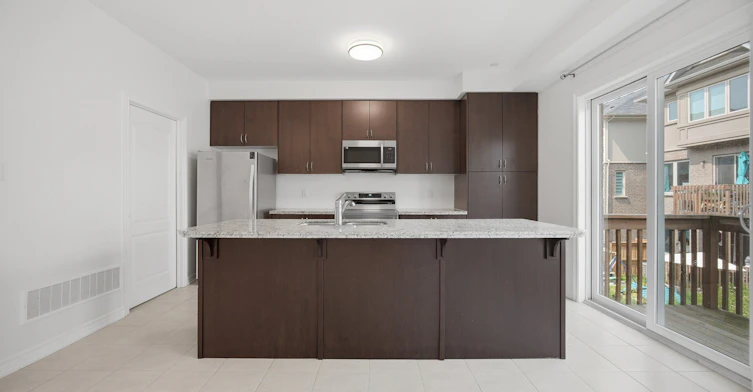 137 Borers Creek Circle, Hamilton, ON, L8B 1W3 - 14