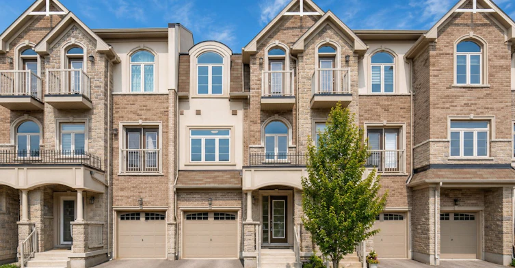 137 Borers Creek Circle, Hamilton, ON, L8B 1W3