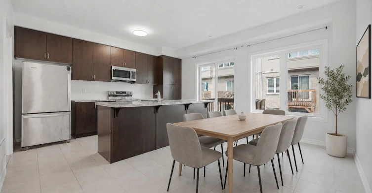 137 Borers Creek Circle, Hamilton, ON, L8B 1W3 - 7