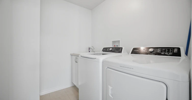 137 Borers Creek Circle, Hamilton, ON, L8B 1W3 - 28