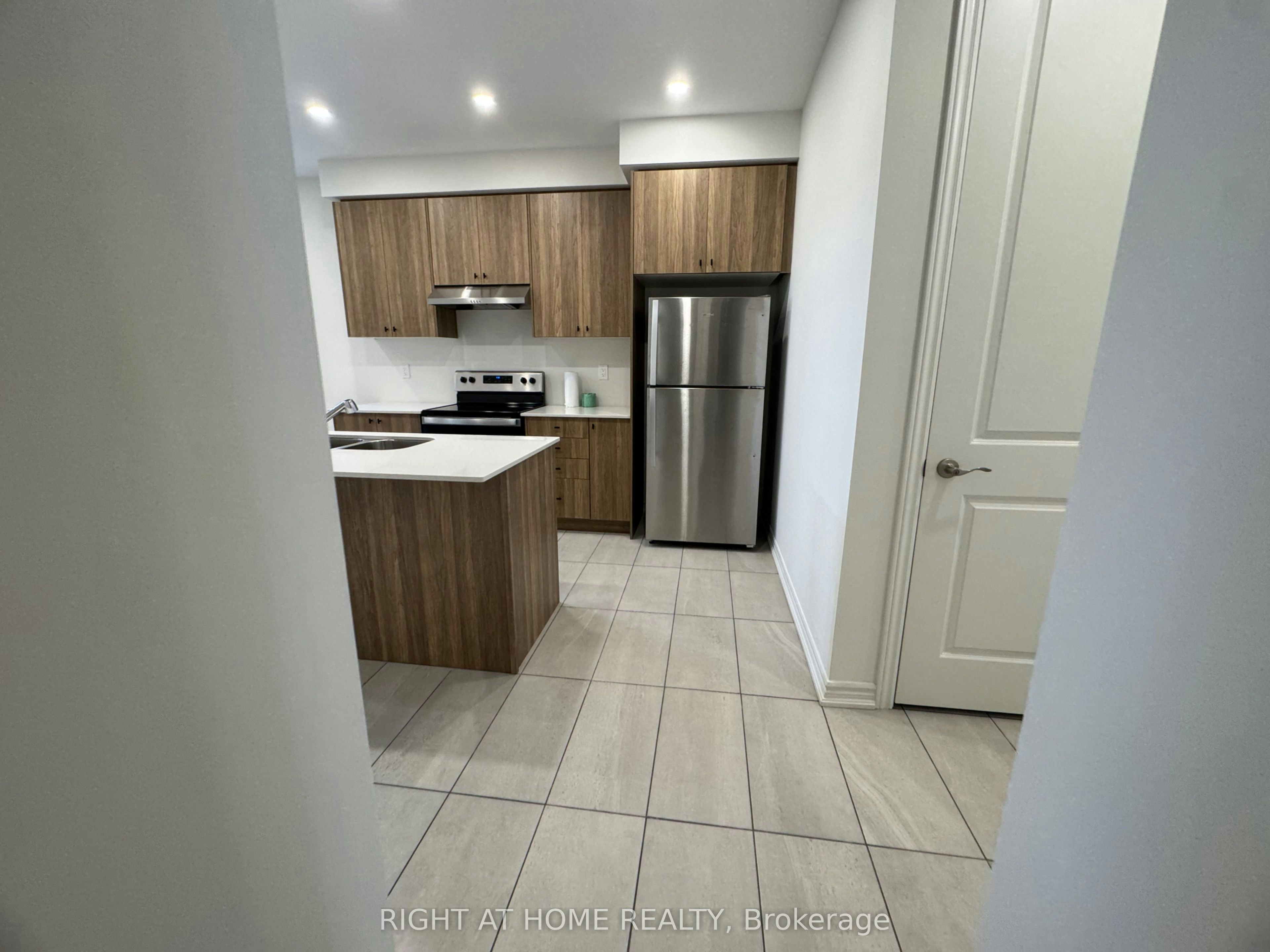 Main-60 Debois Street, Kawartha Lakes, ON, K9V 6A9 - 15