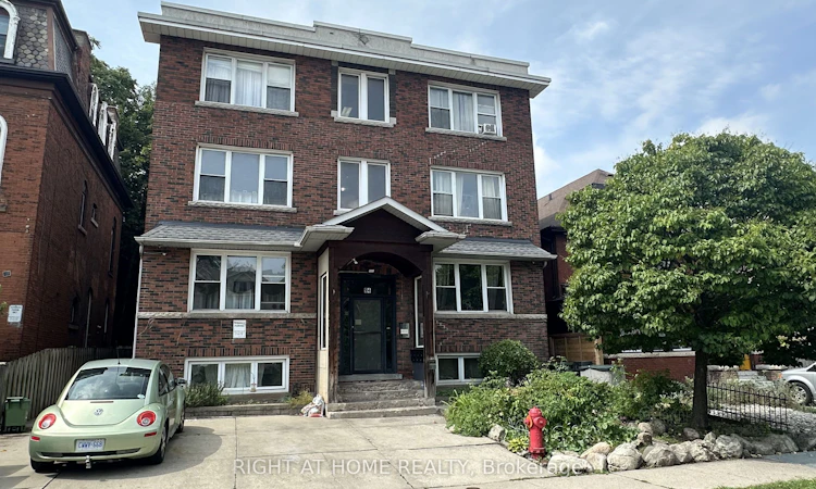 84 Proctor Boulevard