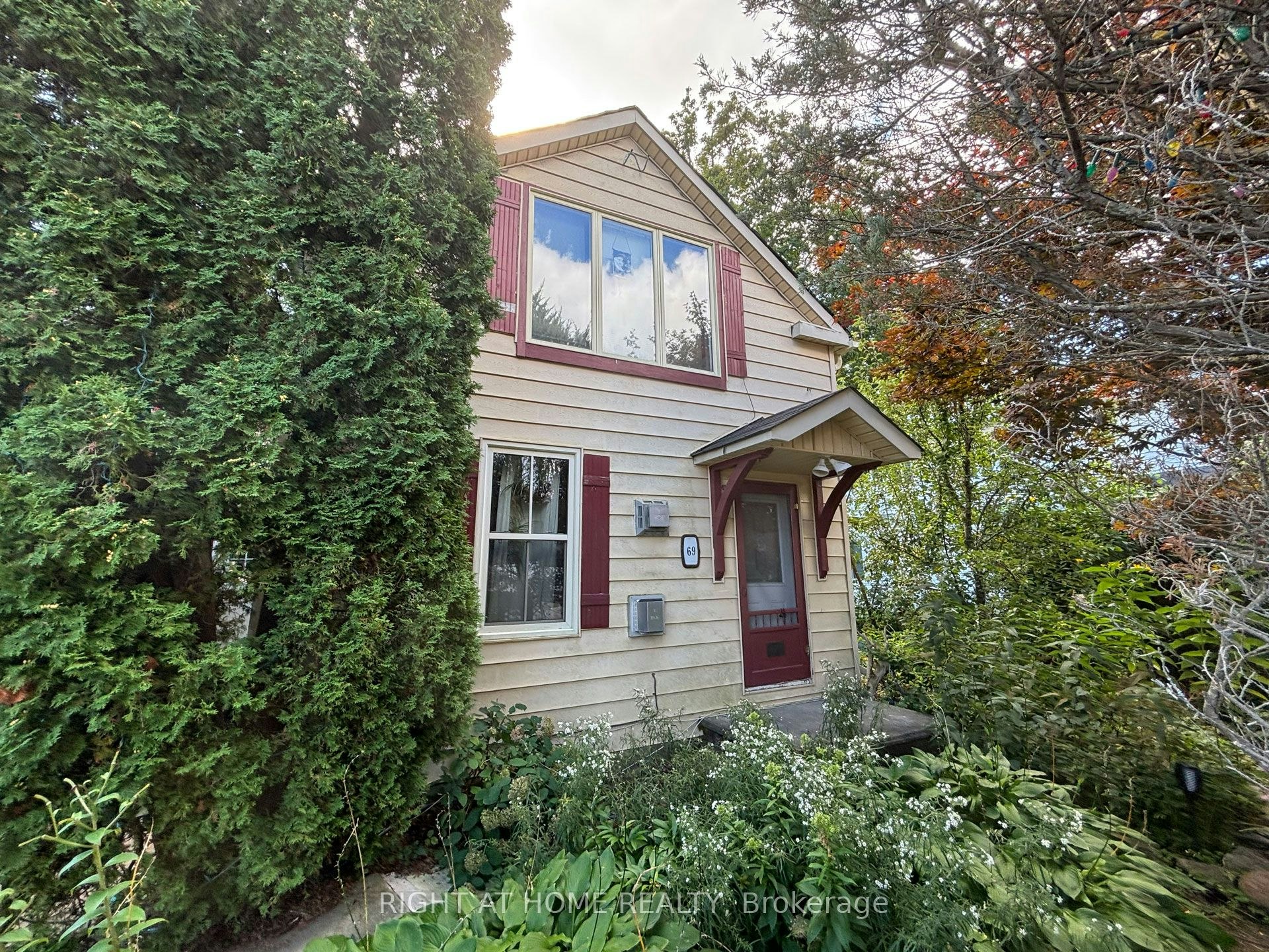 69 Berry Street, Meaford, ON, N4L 1G4