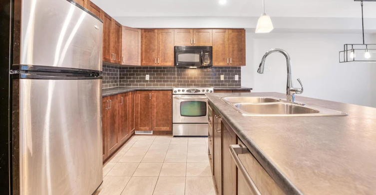 514 Cherokee Way, Ottawa, ON, K2S 0H5 - 8