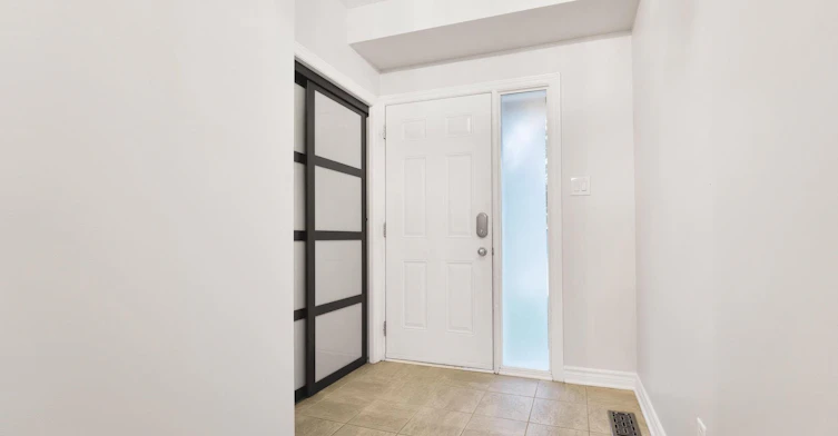 514 Cherokee Way, Ottawa, ON, K2S 0H5 - 4