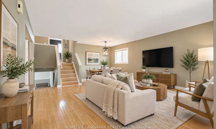 36-59 Pennybrook Crescent