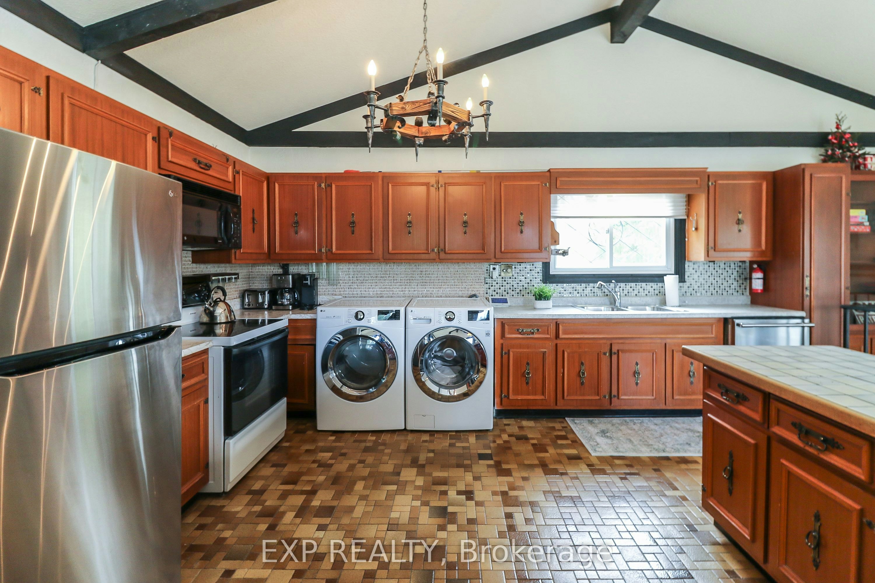 104 Kinsey Place, Blue Mountains, ON, L9Y 0R4 - 27
