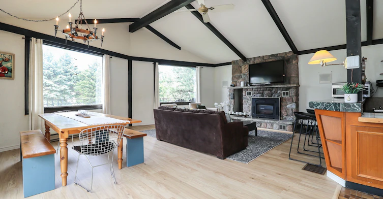 104 Kinsey Place, Blue Mountains, ON, L9Y 0R4 - 24