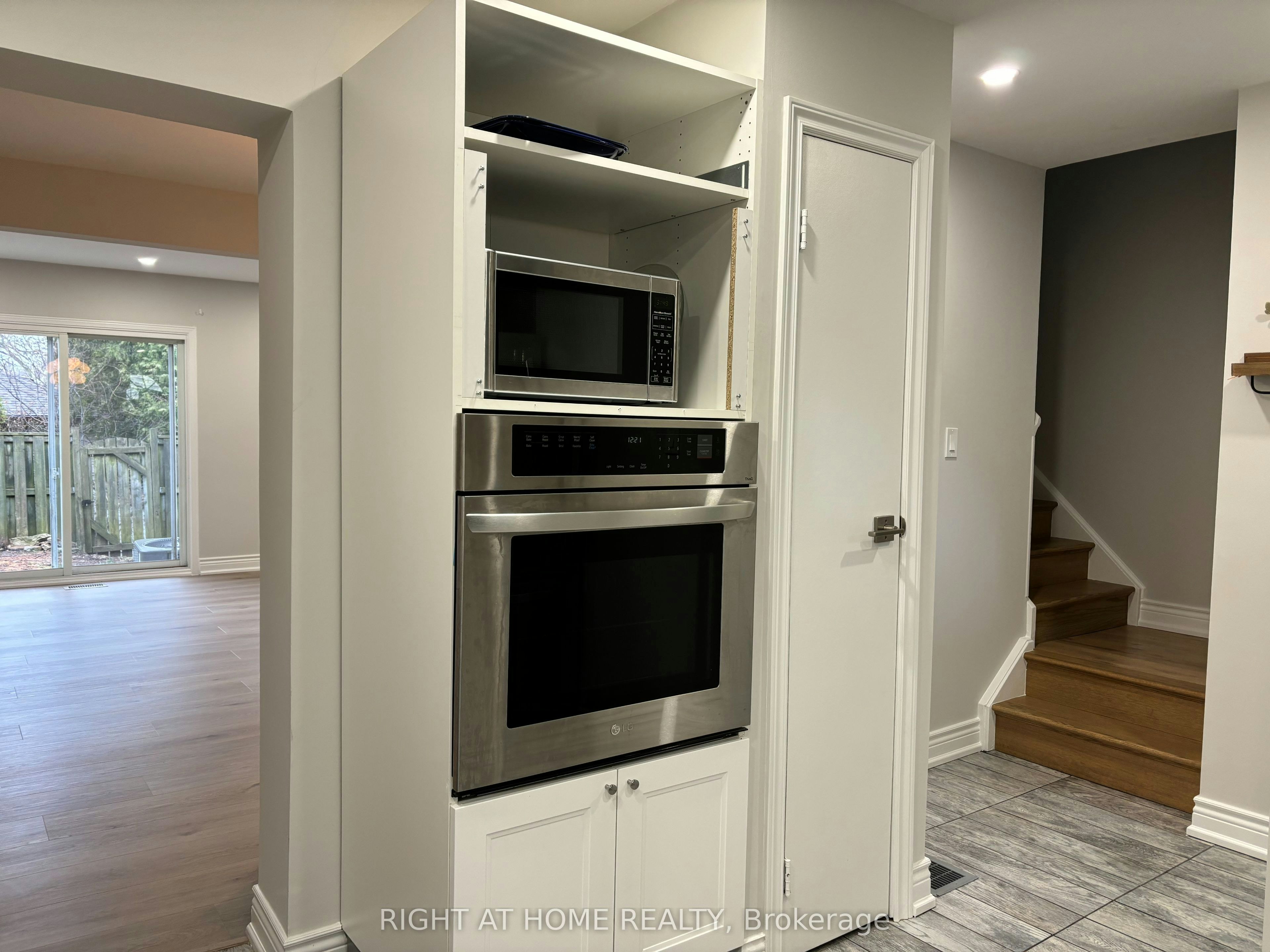 45-25 Garrow Drive, Hamilton, ON, L9C 2X2 - 7