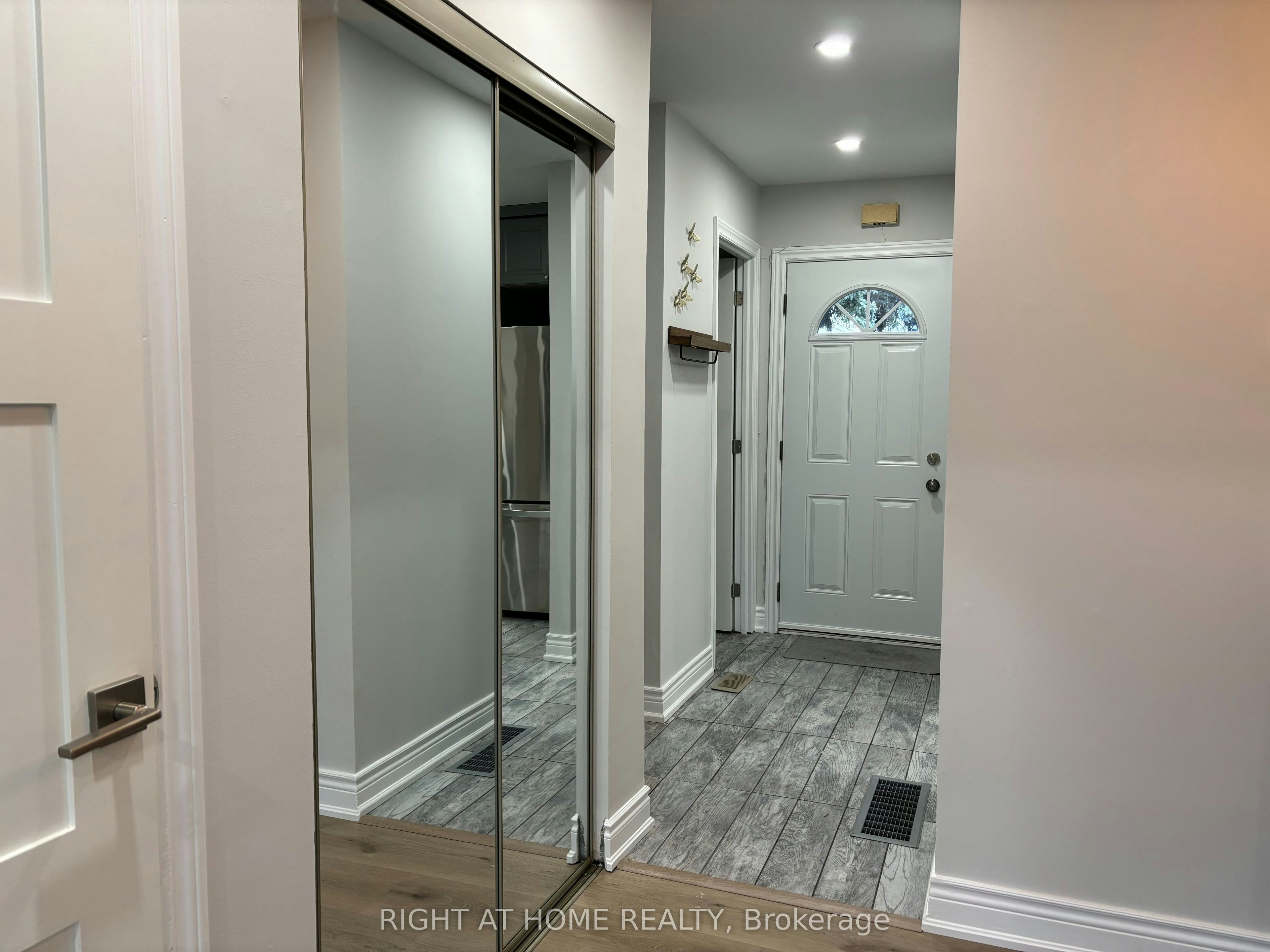 45-25 Garrow Drive, Hamilton, ON, L9C 2X2 - 11