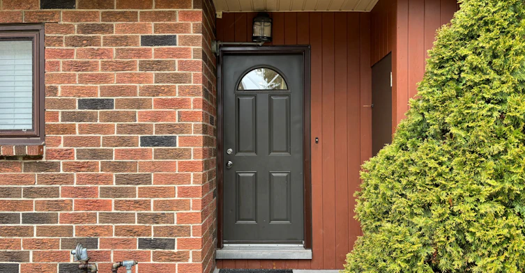45-25 Garrow Drive, Hamilton, ON, L9C 2X2 - 2