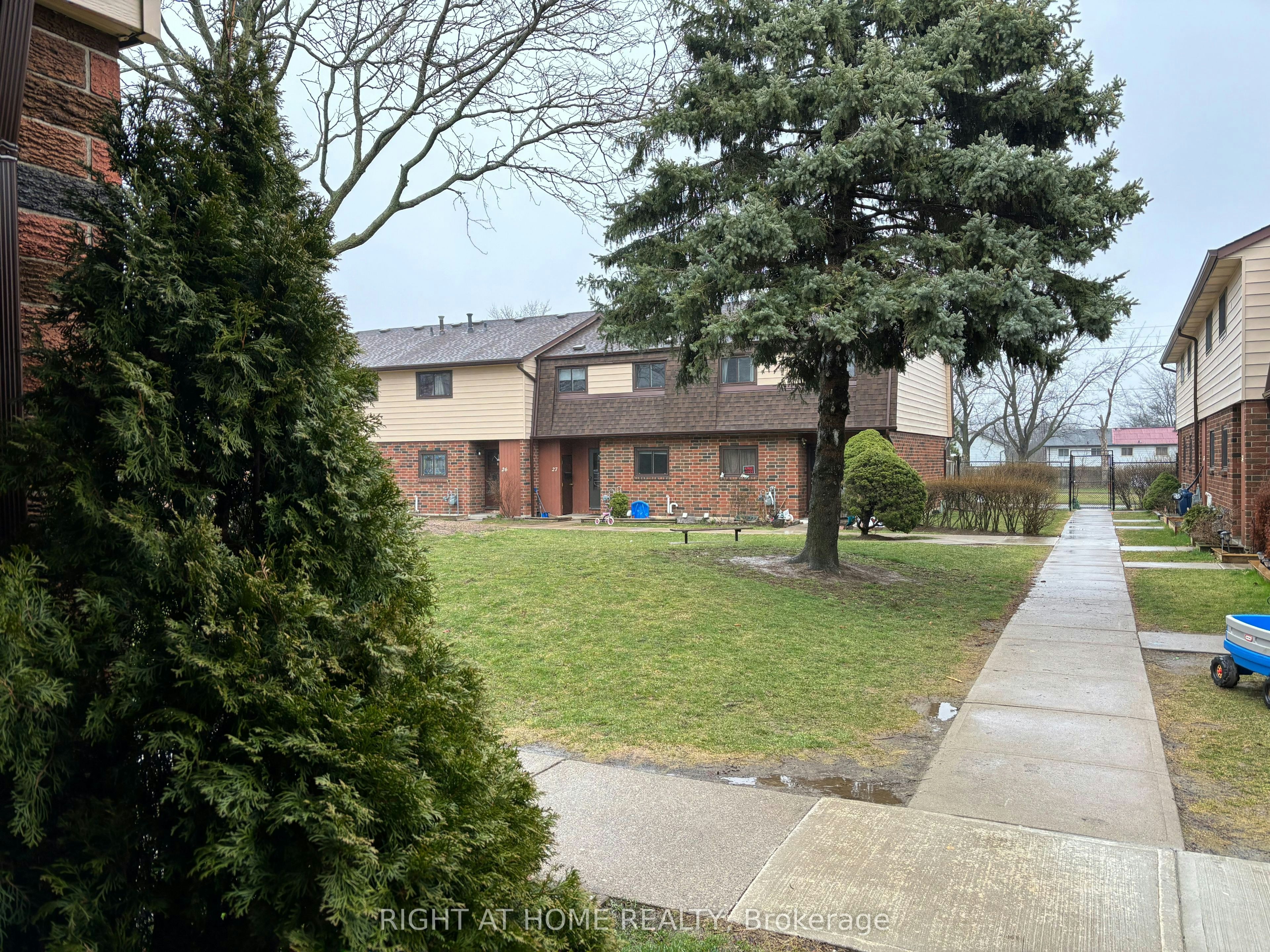 45-25 Garrow Drive, Hamilton, ON, L9C 2X2 - 31