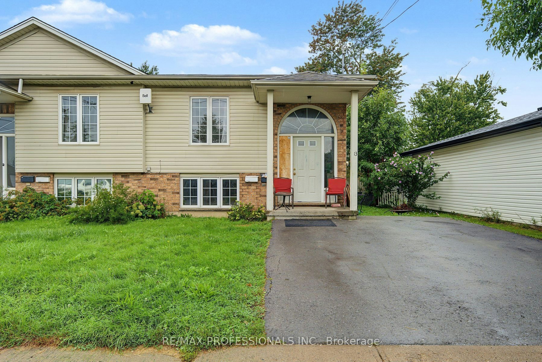 Lower-13 Waite Lane, St. Catharines, ON, L2P 3Y7