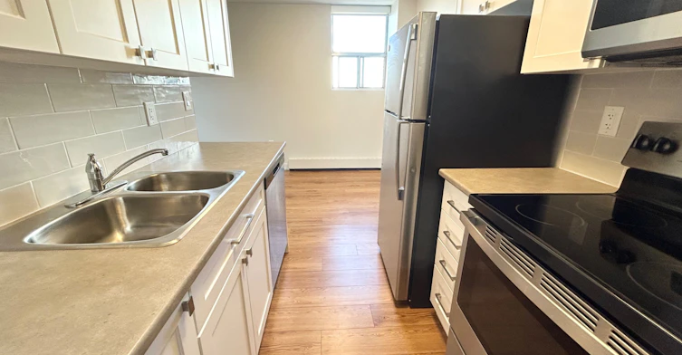 902-111 Market Street, Hamilton, ON, L8R 3K2 - 5