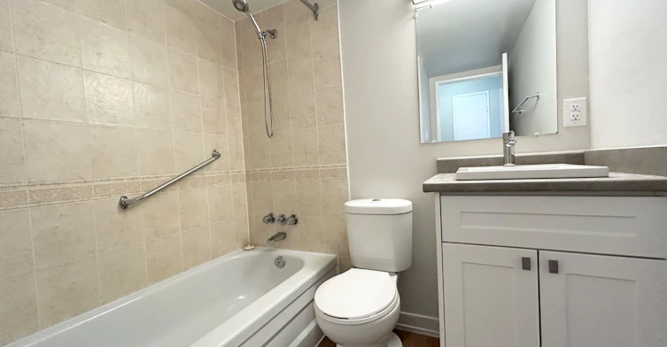 902-111 Market Street, Hamilton, ON, L8R 3K2 - 13