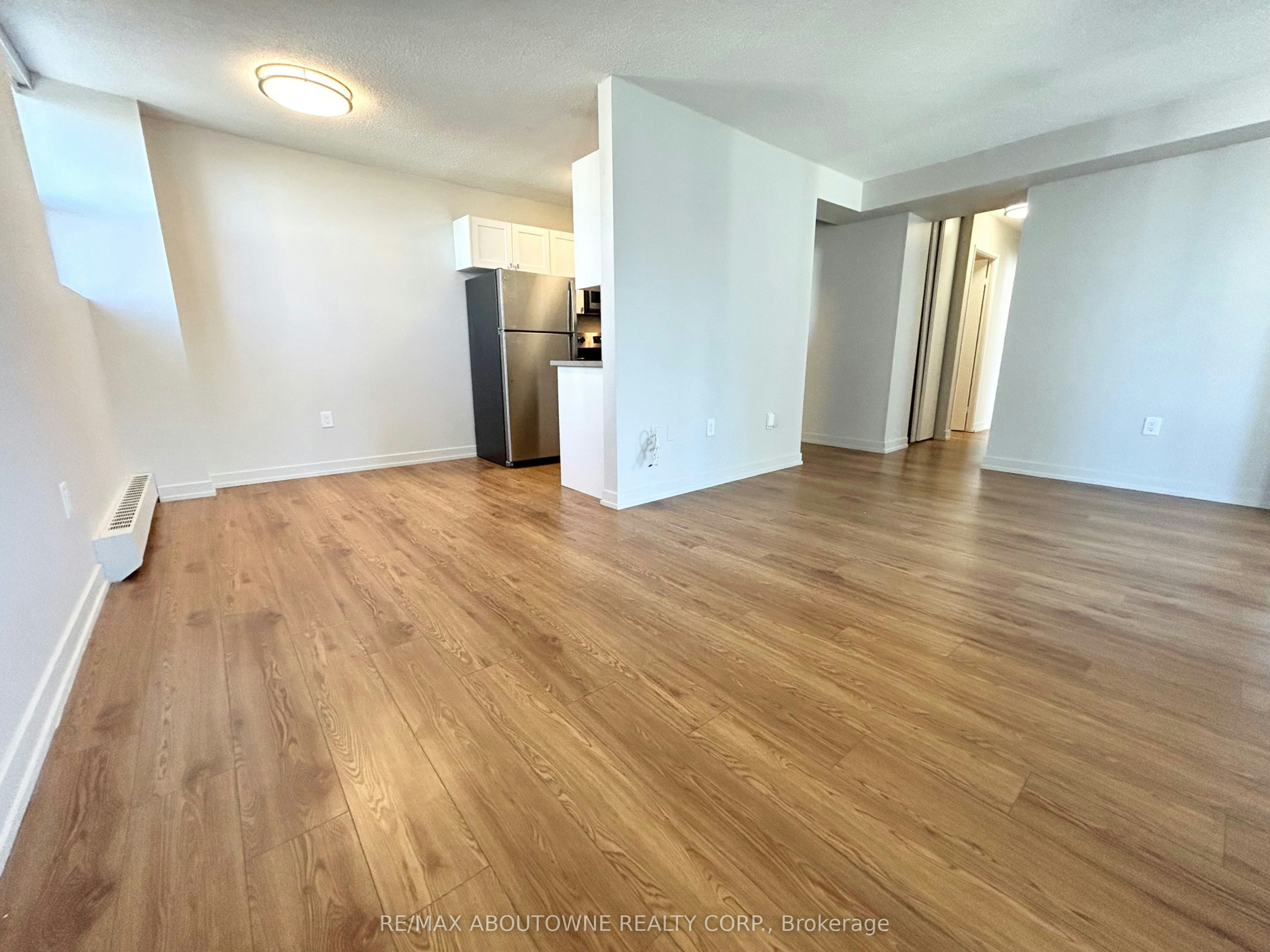 902-111 Market Street, Hamilton, ON, L8R 3K2 - 9