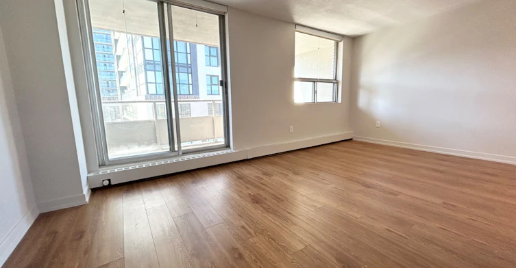 902-111 Market Street, Hamilton, ON, L8R 3K2 - 10