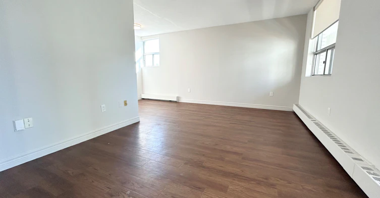 1108-111 Market Street, Hamilton, ON, L8R 3K2 - 9