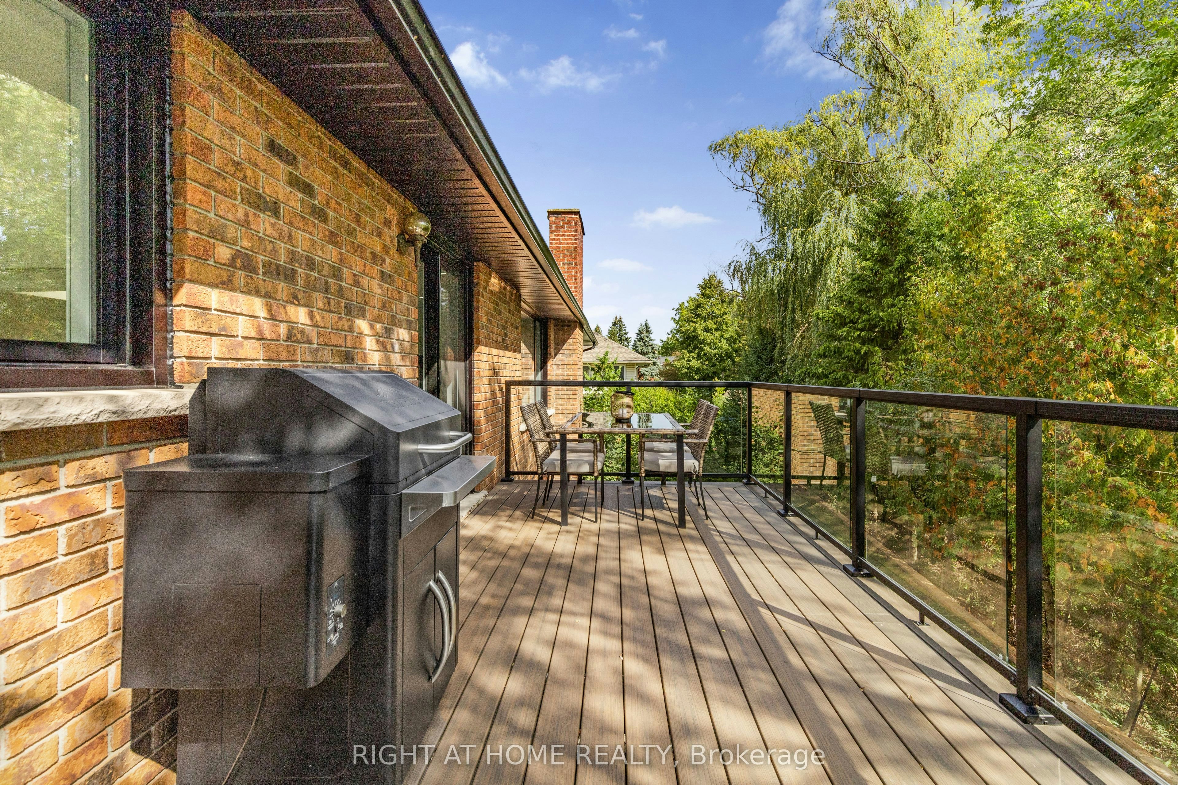 23 Riverview Boulevard, St. Catharines, ON, L2T 3L5 - 25