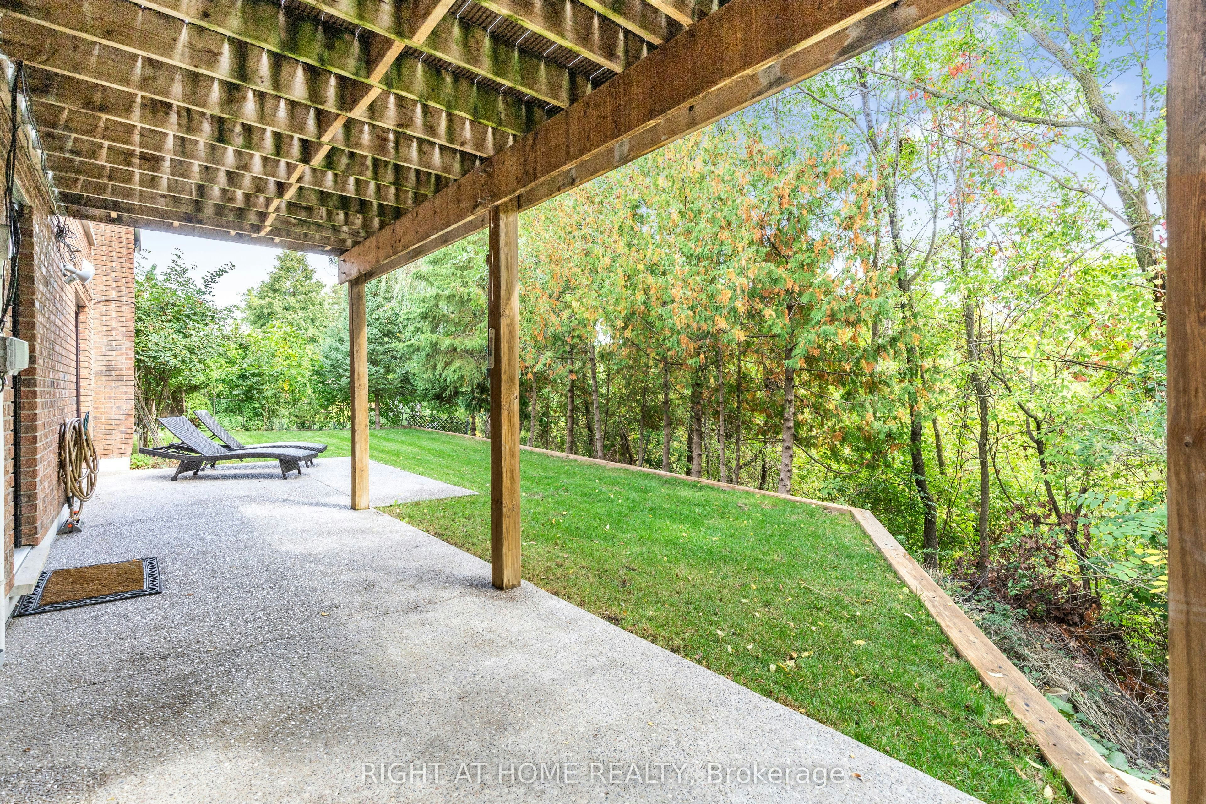 23 Riverview Boulevard, St. Catharines, ON, L2T 3L5 - 28