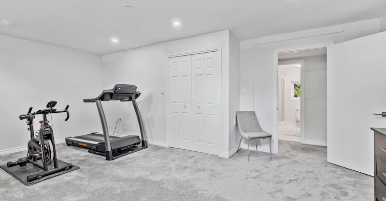 23 Riverview Boulevard, St. Catharines, ON, L2T 3L5 - 23