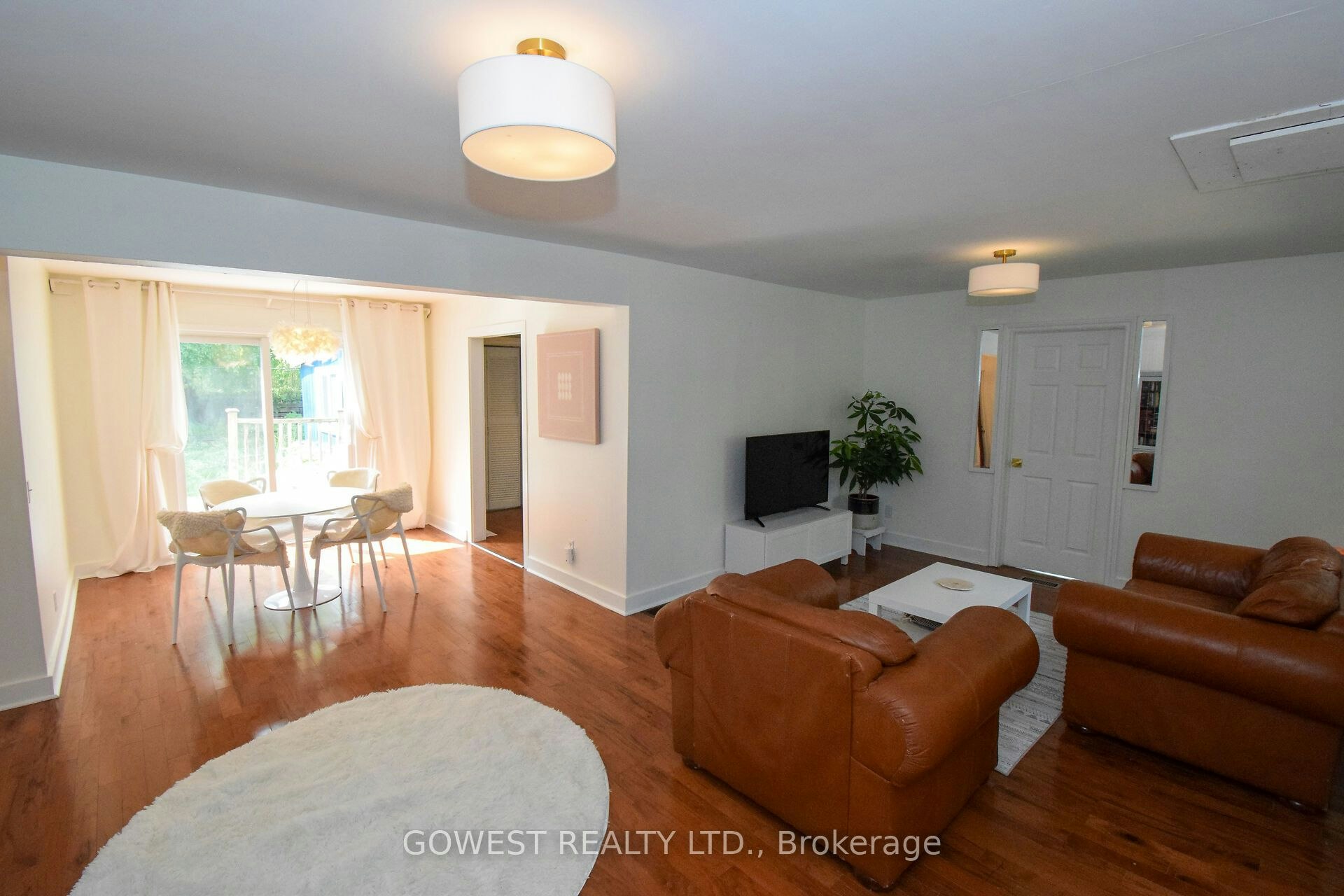 98 Delater Street, Niagara-on-the-Lake, ON, L0S 1J0 - 3