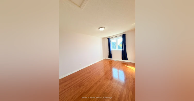 508 Farnham Court, Kingston, ON, K7M 8Y1 - 2