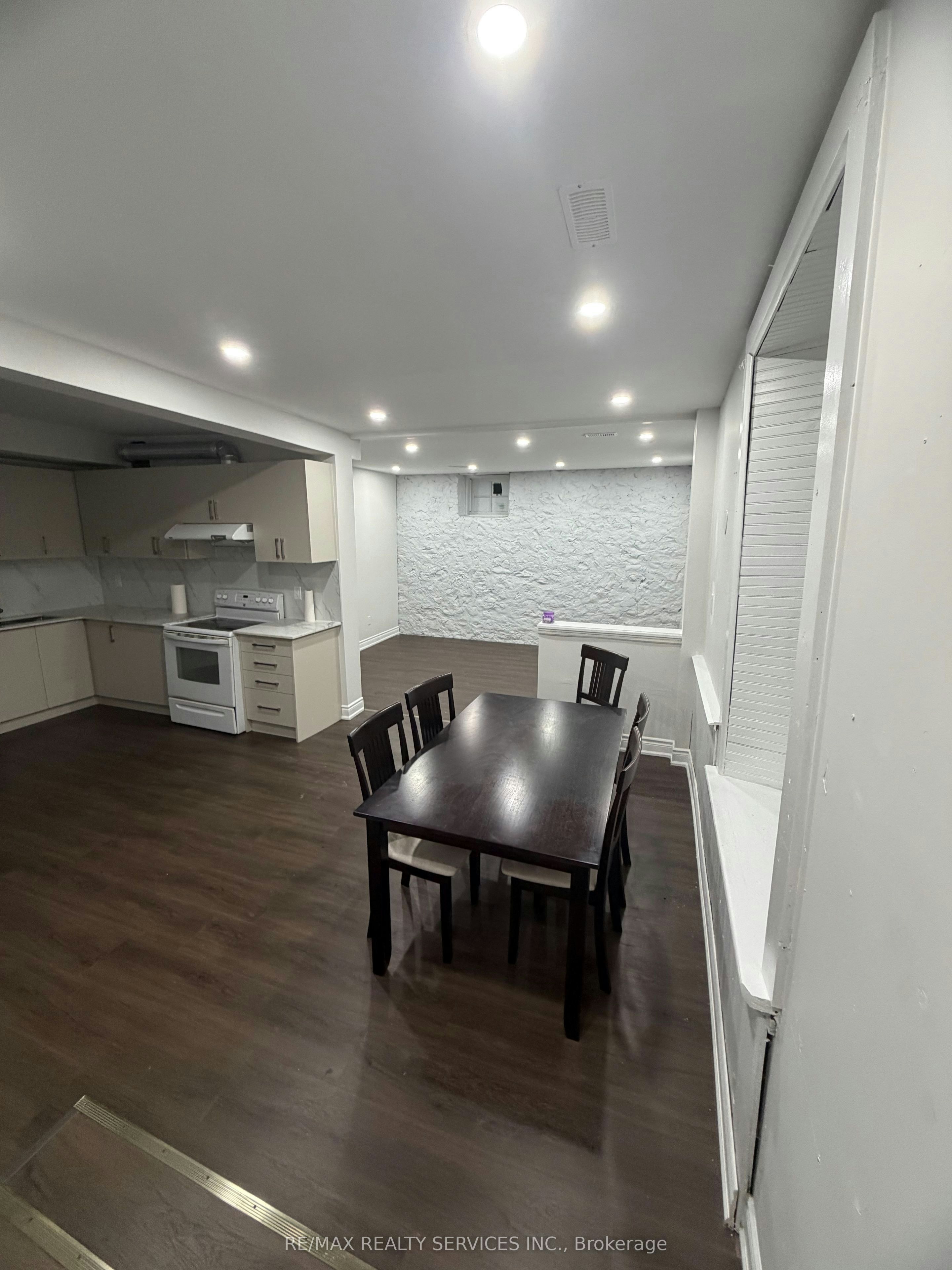 Unit B-8918 Wellington 124 Road, Erin, ON, N1H 6H7 - 6