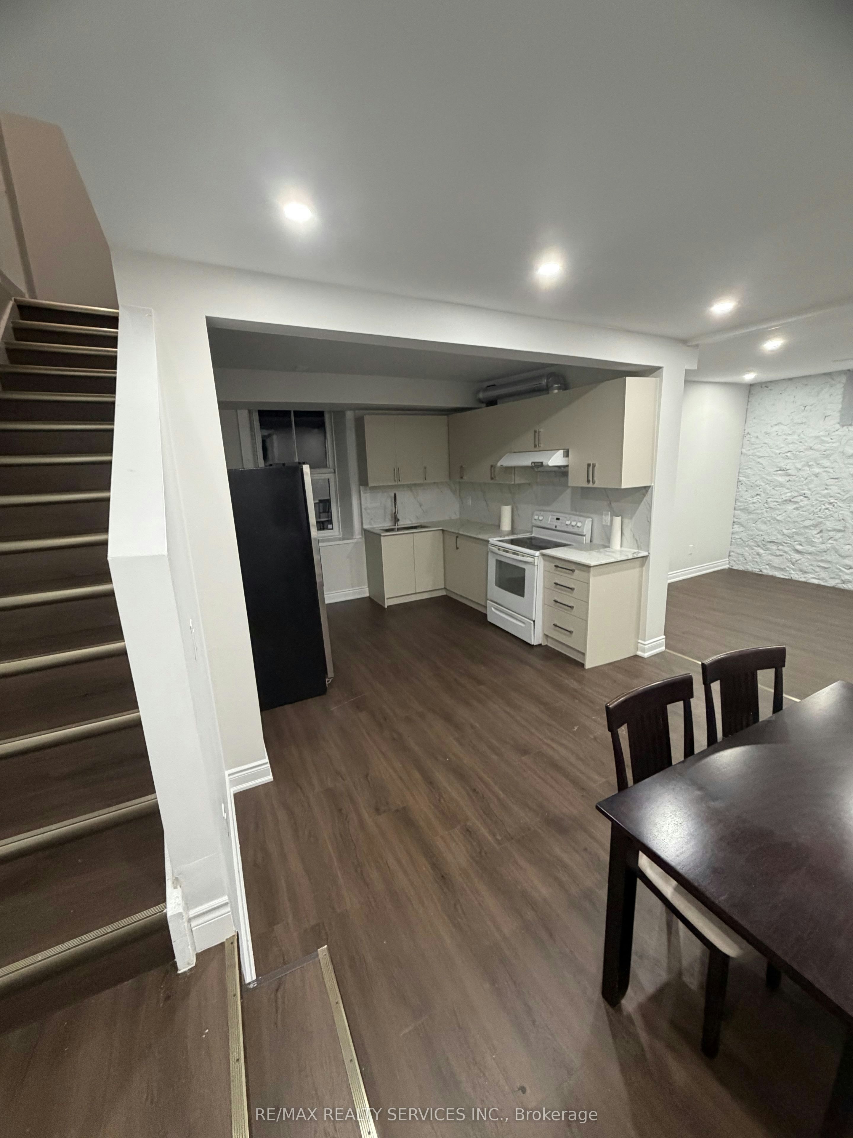 Unit B-8918 Wellington 124 Road, Erin, ON, N1H 6H7 - 3