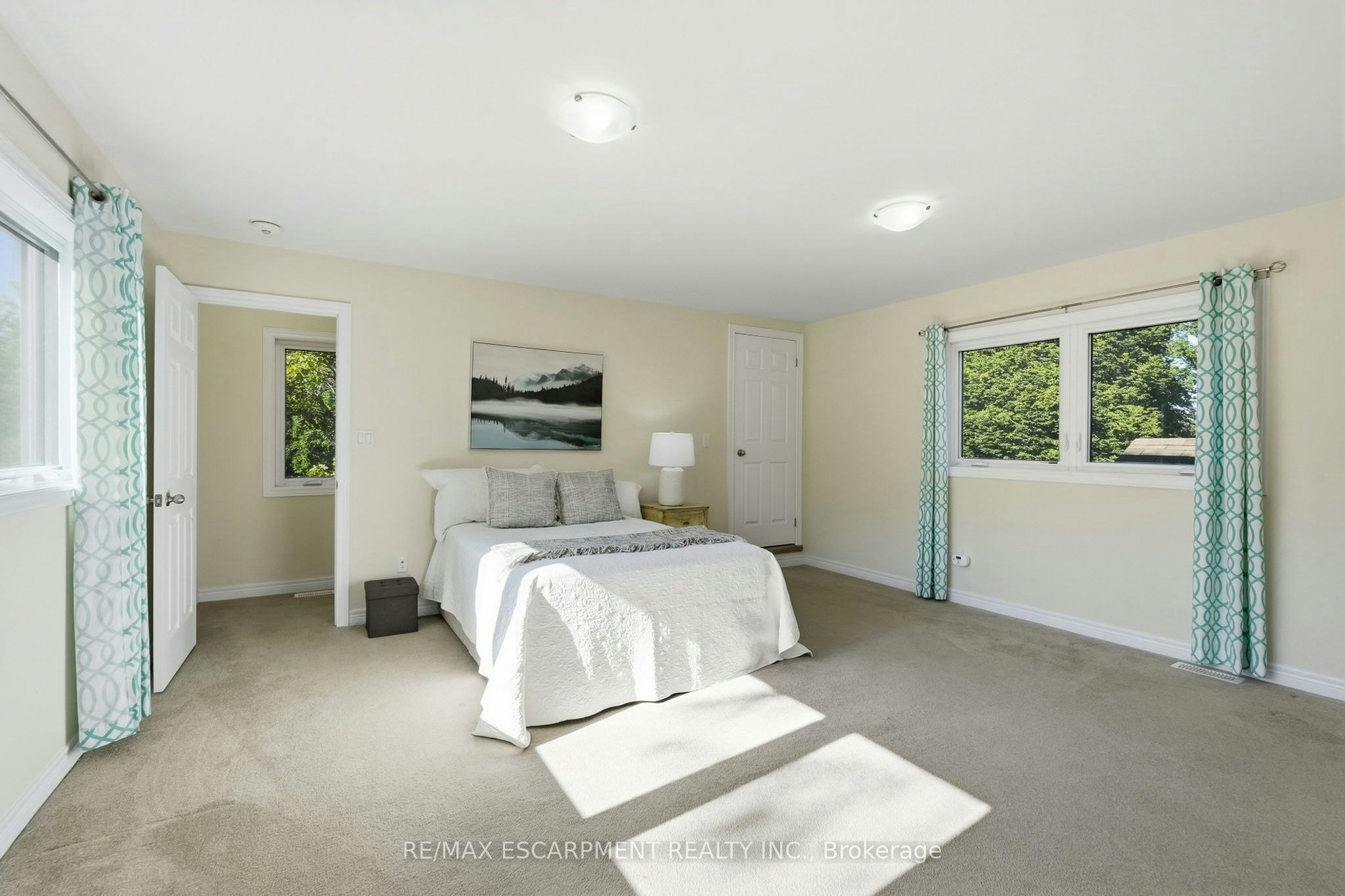 77 Flanders Drive, Hamilton, ON, L8B 0G6 - 39