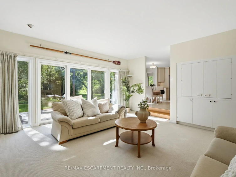 77 Flanders Drive, Hamilton, ON, L8B 0G6 - 9