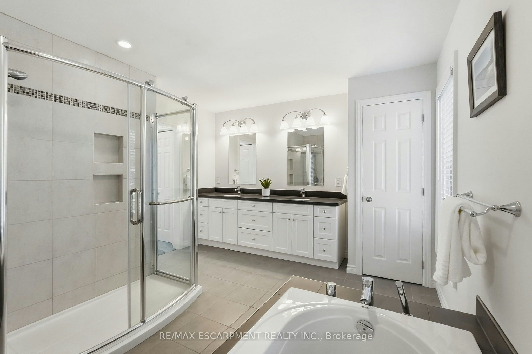77 Flanders Drive, Hamilton, ON, L8B 0G6 - 19