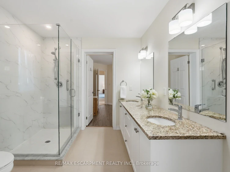 77 Flanders Drive, Hamilton, ON, L8B 0G6 - 41