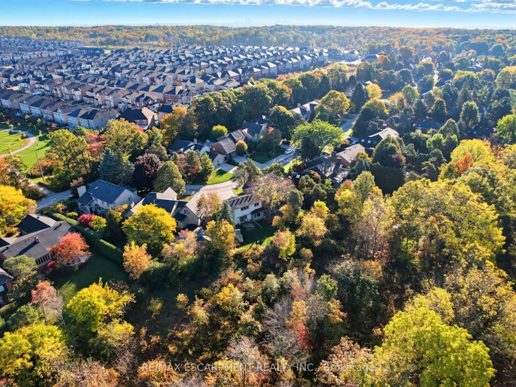 77 Flanders Drive, Hamilton, ON, L8B 0G6 - 47