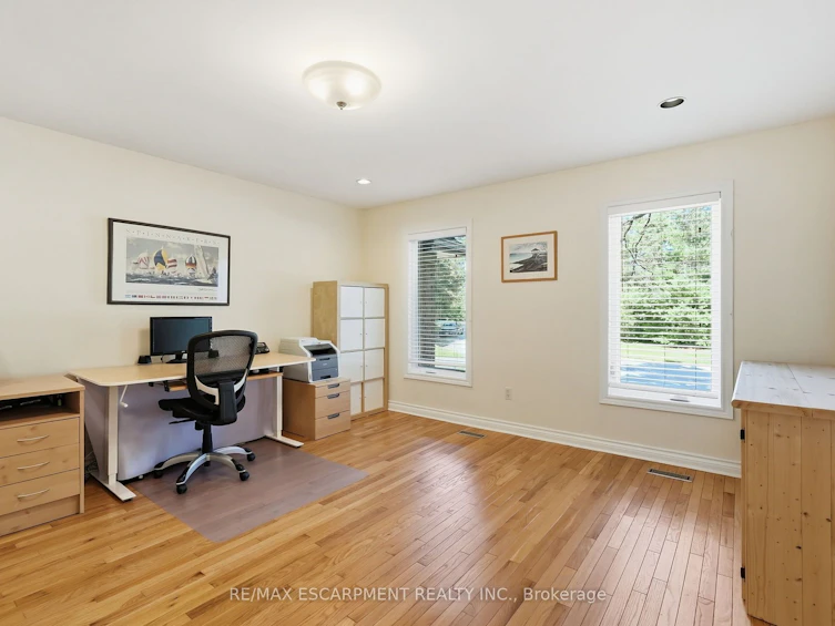 77 Flanders Drive, Hamilton, ON, L8B 0G6 - 14