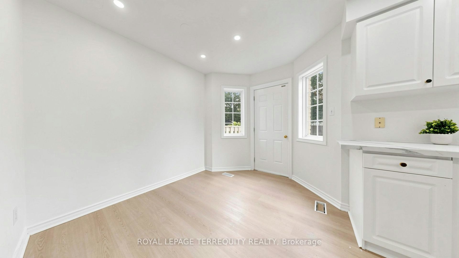 2-700 Champlain Boulevard, Cambridge, ON, N1R 8K1 - 12