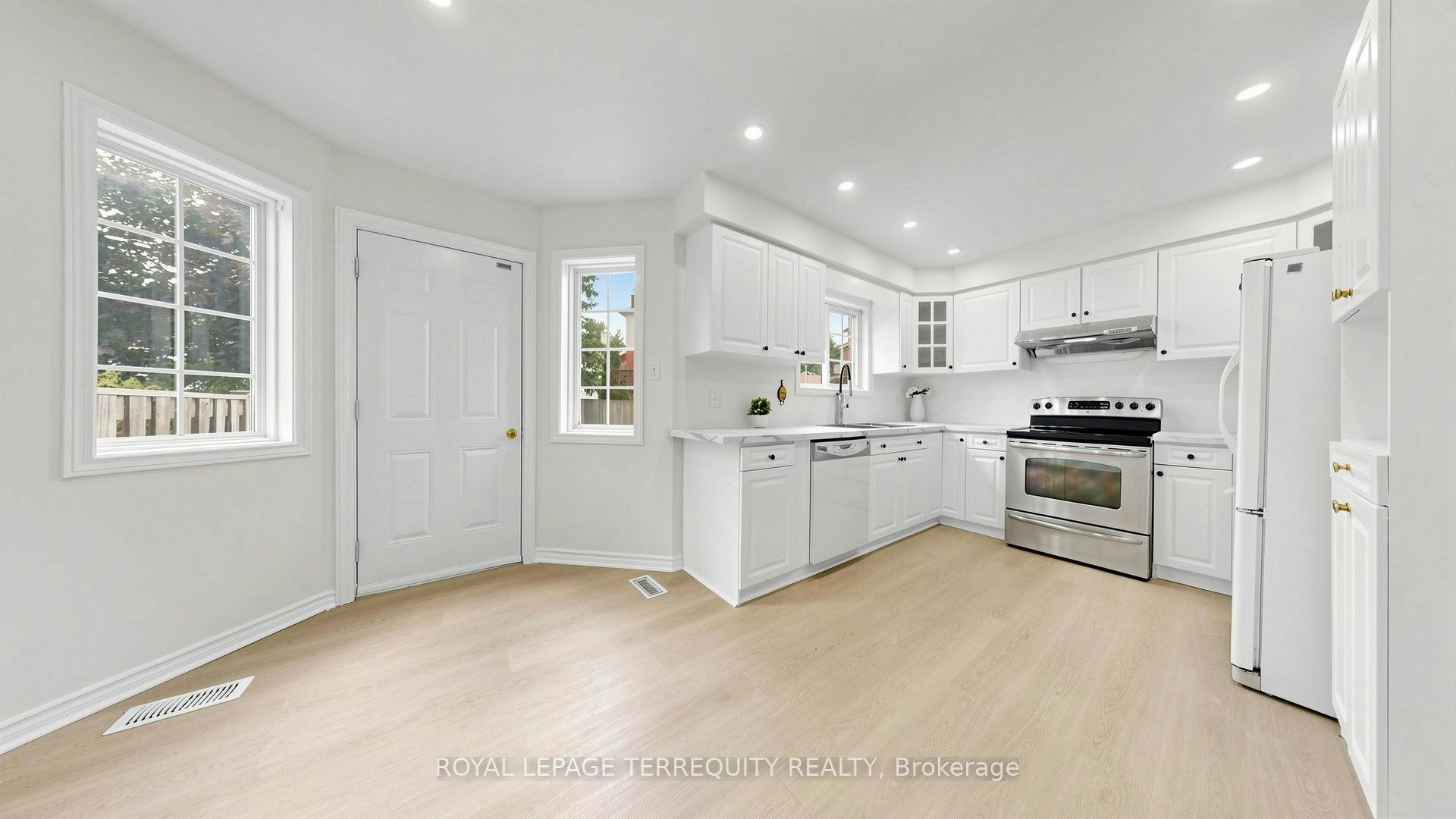 2-700 Champlain Boulevard, Cambridge, ON, N1R 8K1 - 13