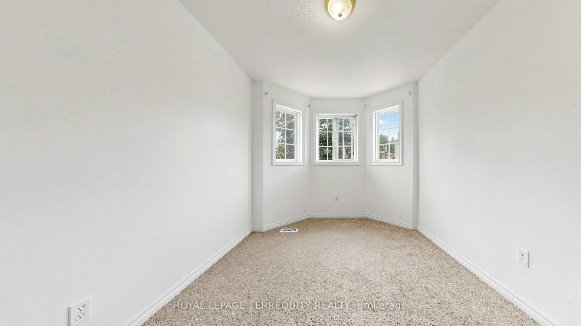 2-700 Champlain Boulevard, Cambridge, ON, N1R 8K1 - 27