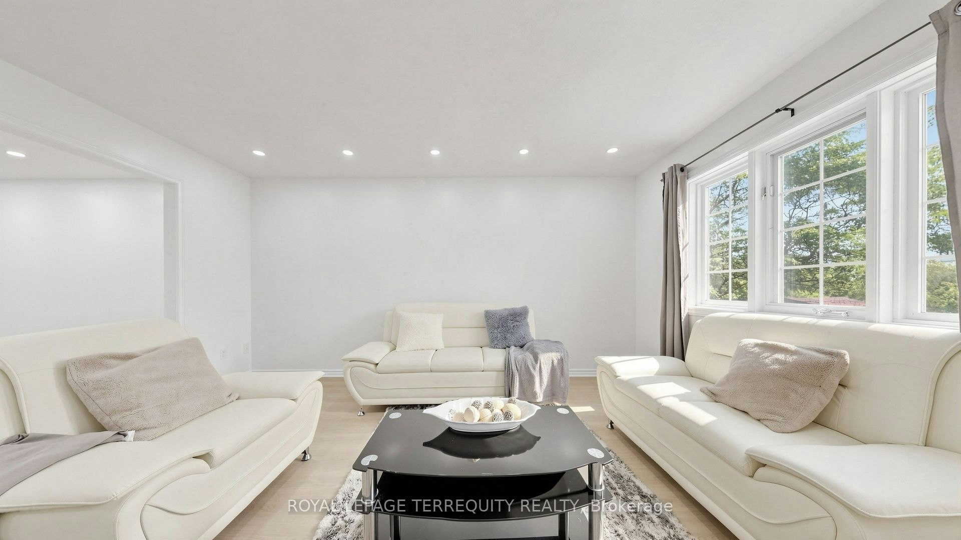 2-700 Champlain Boulevard, Cambridge, ON, N1R 8K1 - 4