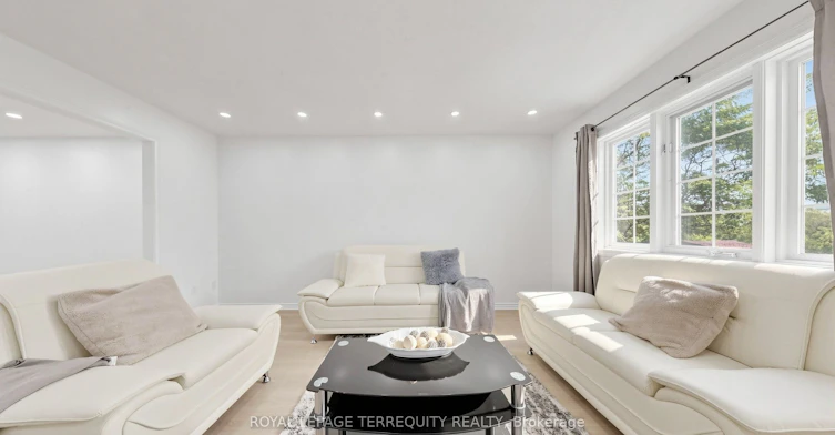 2-700 Champlain Boulevard, Cambridge, ON, N1R 8K1 - 4